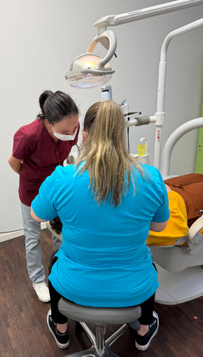 Dentalhygiene Patricia Ried - Schulungsraum